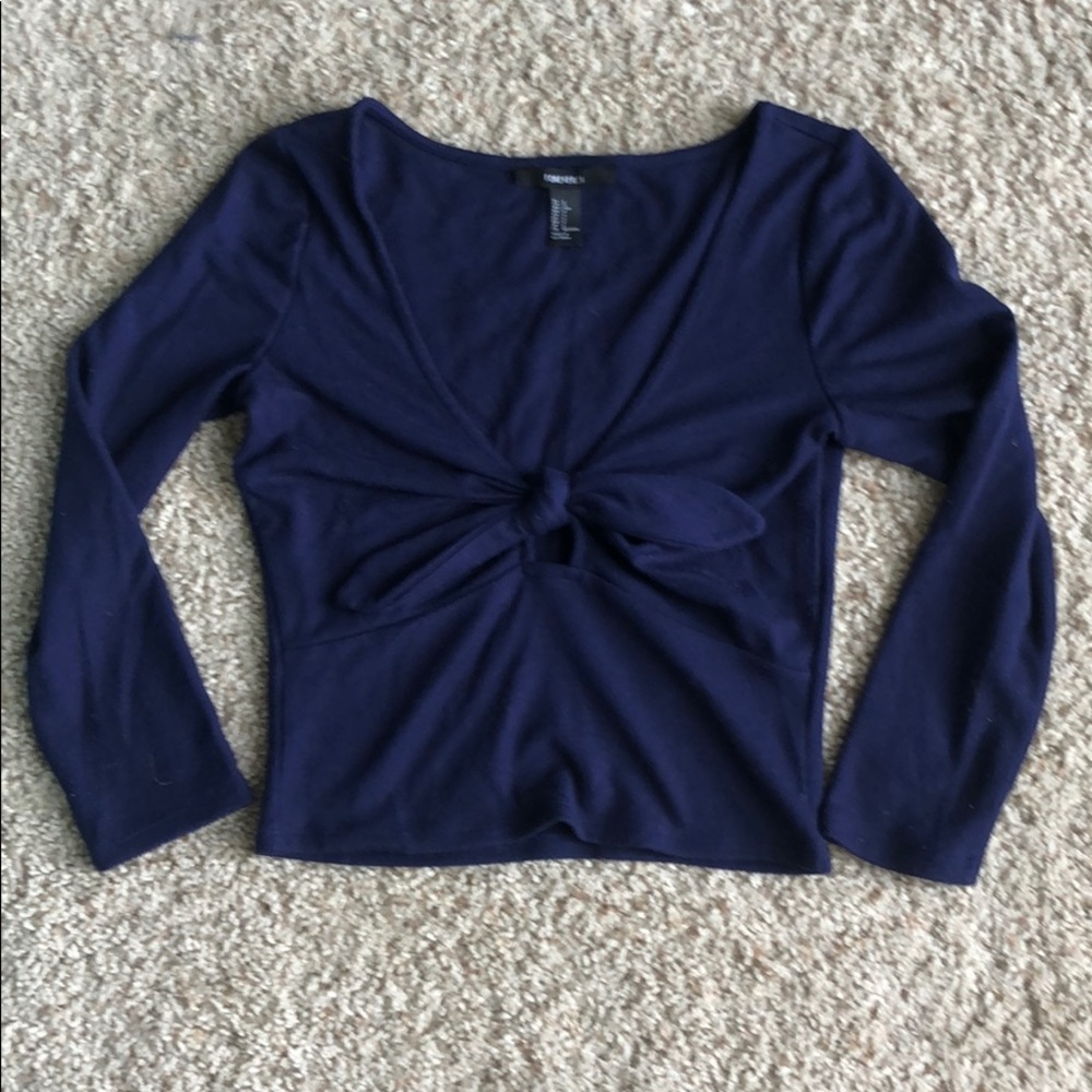 Forever 21. Long sleeve. Crop.